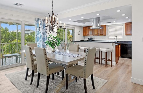 Coury House | Sea View 3bed/2.5 bath with private pool