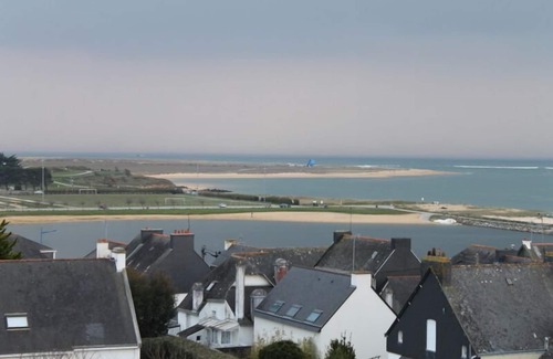 Etel Apartment | SEA VIEW AND HOTEL BAR NEAR BEACHES AND SHOPS