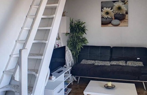Corse-du-Sud Apartment | Sea view apartment Agosta Plage