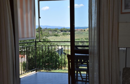 Puntone Apartment | SEA VIEW APARTMENT - - tuscany - toscana