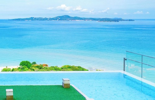 Pratumnak Hill Condo | Sea View At The Beach Front - Breathtaking View