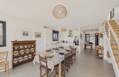 Plovan Ski Chalet | Sea view, beach access, 6 adults and 1 child