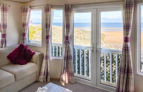 Towyn House | Sea View Caravan