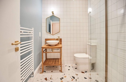 South Cliff Apartment | Sea View Double Cabana