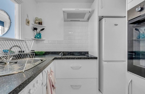 Herne Bay Apartment | Sea view flat in Herne Bay, Kent| Pass the Keys