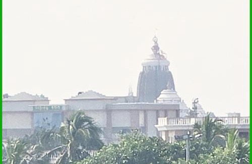 Janjgir Hotel | SEA VIEW from rooftop - Comic Comfort Getaway - Warm Hospitality Hotel - Lift - Parking - Restaurant - SURYA BEACH - Near Golden Beach - BEST HOTEL IN PURI -