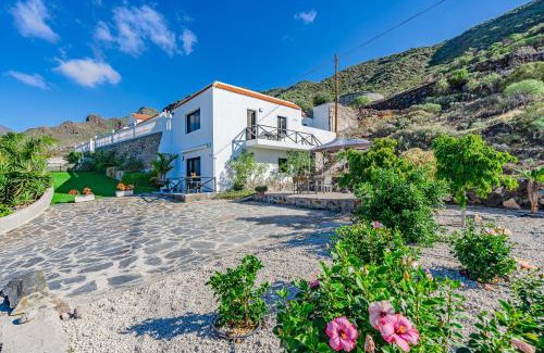 Tamaimo House | Sea View House Pride & Joy - Adults Only