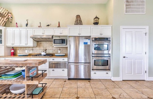 Southern Shores House | Sea View II | 245 ft to the beach | Private Pool, Hot Tub