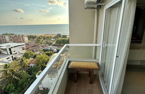 Negombo Apartment | Sea view luxury room in Negombo