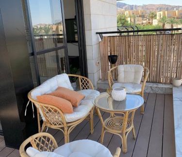 Eilat Apartment | Sea view penthouse Private rooftop jacuzzi