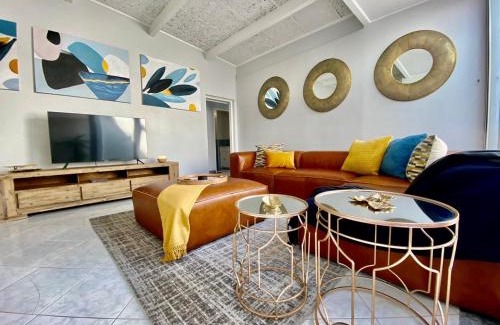 Shaka's Rock Apartment | Sea View Penthouse