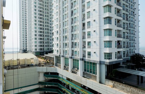 Pluit Apartment | Sea View Studio Apartment at Green Bay Pluit
