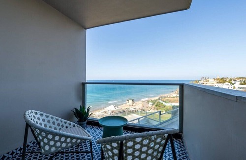 Herzliya Pituach Apartment | Sea View Stylish 1BR with Balcony