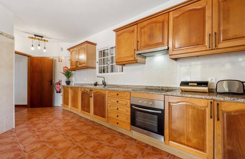 Santa Cruz Villa | Sea View Villa by Madeira Sun Travel
