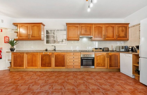 Santa Cruz Villa | Sea View Villa by Madeira Sun Travel
