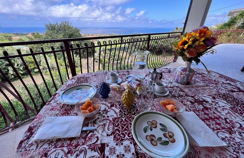 Sant'Onofrio Villa | sea ​view villann