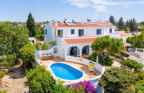 Cerro de Aguia Villa | Sea Views - private Pool - air conditioning - Wifi - Casa Feliz