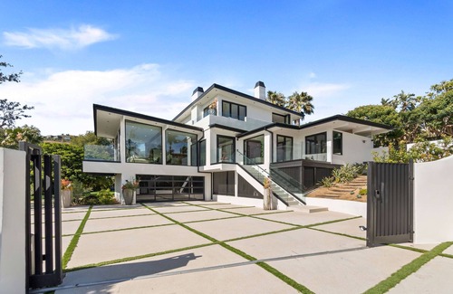 Central Malibu Villa | Sea Vista - Central Malibu Villa w/Pool, Spa, & Ocean Views