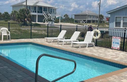 St. George Island House | Sea Watch-Beachfront-Private Pool-Pet Friendly
