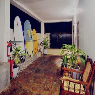 Midigama East Hotel | Sea You Surfers Nest