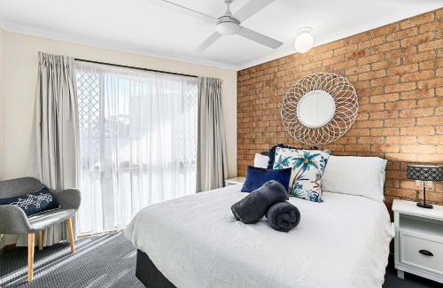 Urangan House | Seabatical on Cypress