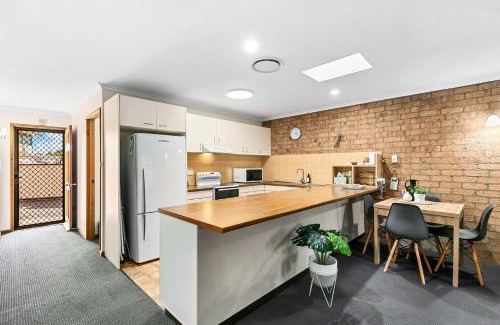 Urangan House | Seabatical on Cypress