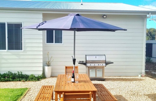 Goolwa Beach Apartment | Seaberry, brand new, family and dog friendly