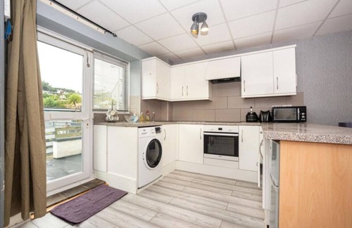 Trearddur Bay House | Seabird of Trearddur Bay Anglesey