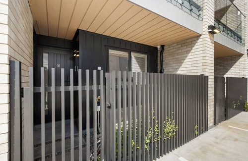 Takapuna House | Seabliss Retreat - Private Luxe Home