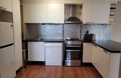 Mosman Park Apartment | Seabreeze Sunsets Apartment sleeps 4 in Mosman Park near river beach Freo trains