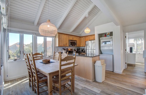 Sealoft Villas Villa | Seabrook Exclusives | 921 Sealoft
