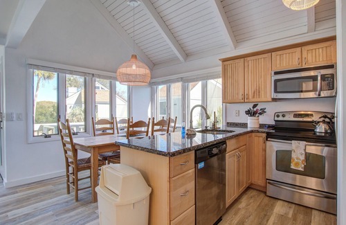Sealoft Villas Villa | Seabrook Exclusives | 921 Sealoft