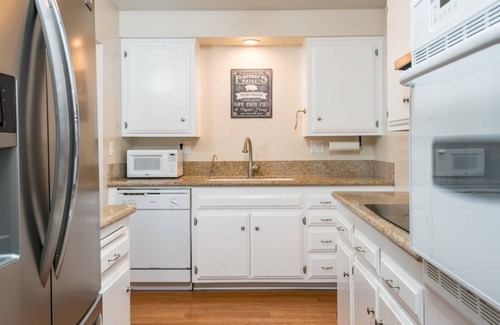 The Mesa Apartment | SeaCliff - Seaclusion - Oceanfront Luxury in Santa Barbara