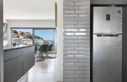 Bantry Bay Apartment | Seacliffe 502 - Two Bedroom Apartment, Sleeps 4