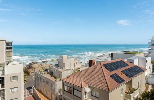 Bantry Bay Apartment | Seacliffe 506