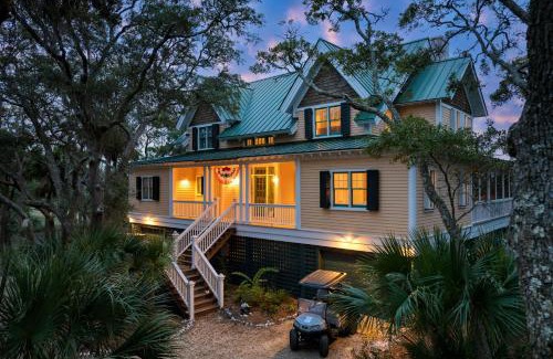 Edisto Island House | Seaclusion by AvantStay Walk to the Beach