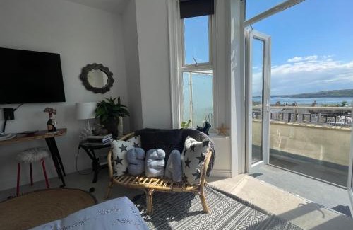 Scarborough Apartment | Seadream Luxury Hot Tub Holiday Home Homesweetholidayhomes