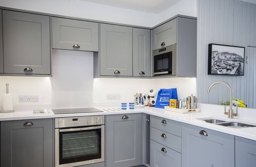 Mevagissey Cottage | Seafarers, Mevagissey - Coastguard Cottage overlooking harbour