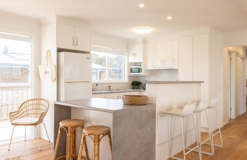 Surf Beach House | Seafoam Beach Retreat