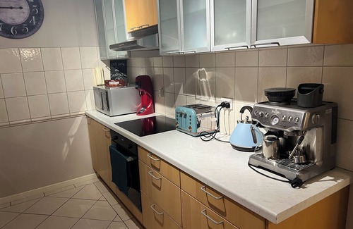 Seaford Apartment | Seaford - Seabreeze; Beautiful Beachfront, 2-Bedroom Apartment - WiFi, Netflix.