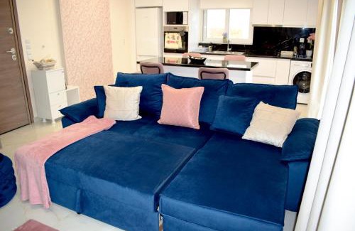 Amfilochia Apartment | Seafront Luxury Apartment