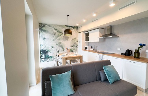 Chioggia Apartment | Seafront Modern Acquamarine Suite by Ca-Sa Check