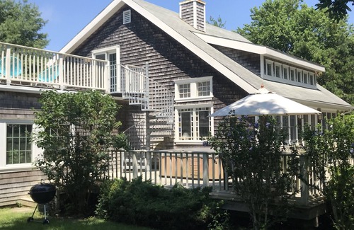 Katama House | 'Seaglass Cottage' in Katama, near Edgartown and South Beach