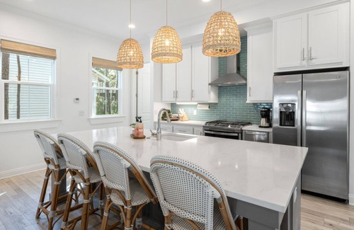 SeaNest Village House | Seagrove Beach, New Build, Golf Cart!