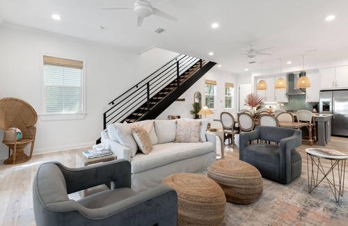 SeaNest Village House | Seagrove Beach, New Build, Golf Cart!