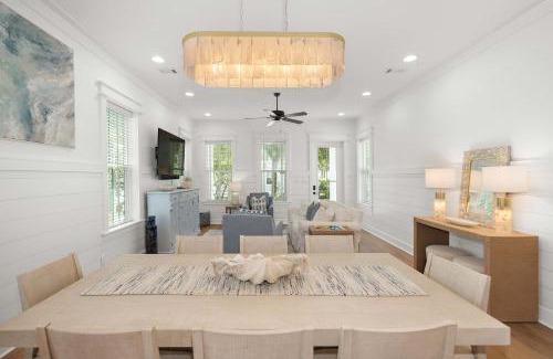 Greenway Park House | Seagrove Escape Refreshed plus Shared Pool