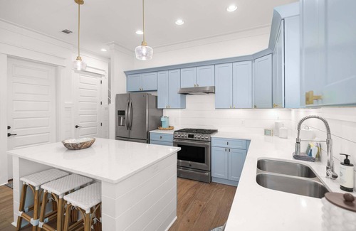 Greenway Park House | Seagrove Escape | Refreshed + Shared Pool