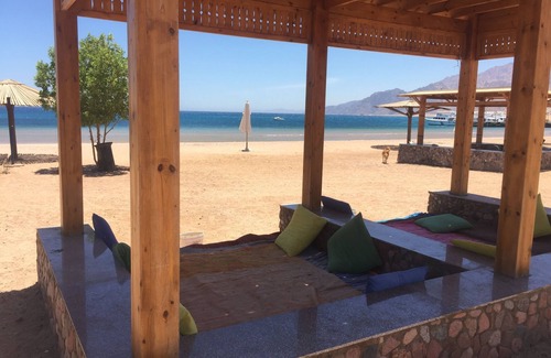 Dahab Apartment | Seahorse Apartment - with spa bath, wifi & Jacuzzi pool. Beach 3 mins walk.