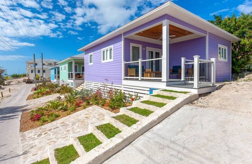 Great Guana Cay Cottage | Seahorse Hideaway - Guana Cay, In the Settlement