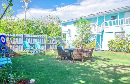 Sanibel Apartment | Seahorse Suites #3. Island Living at it's Best!